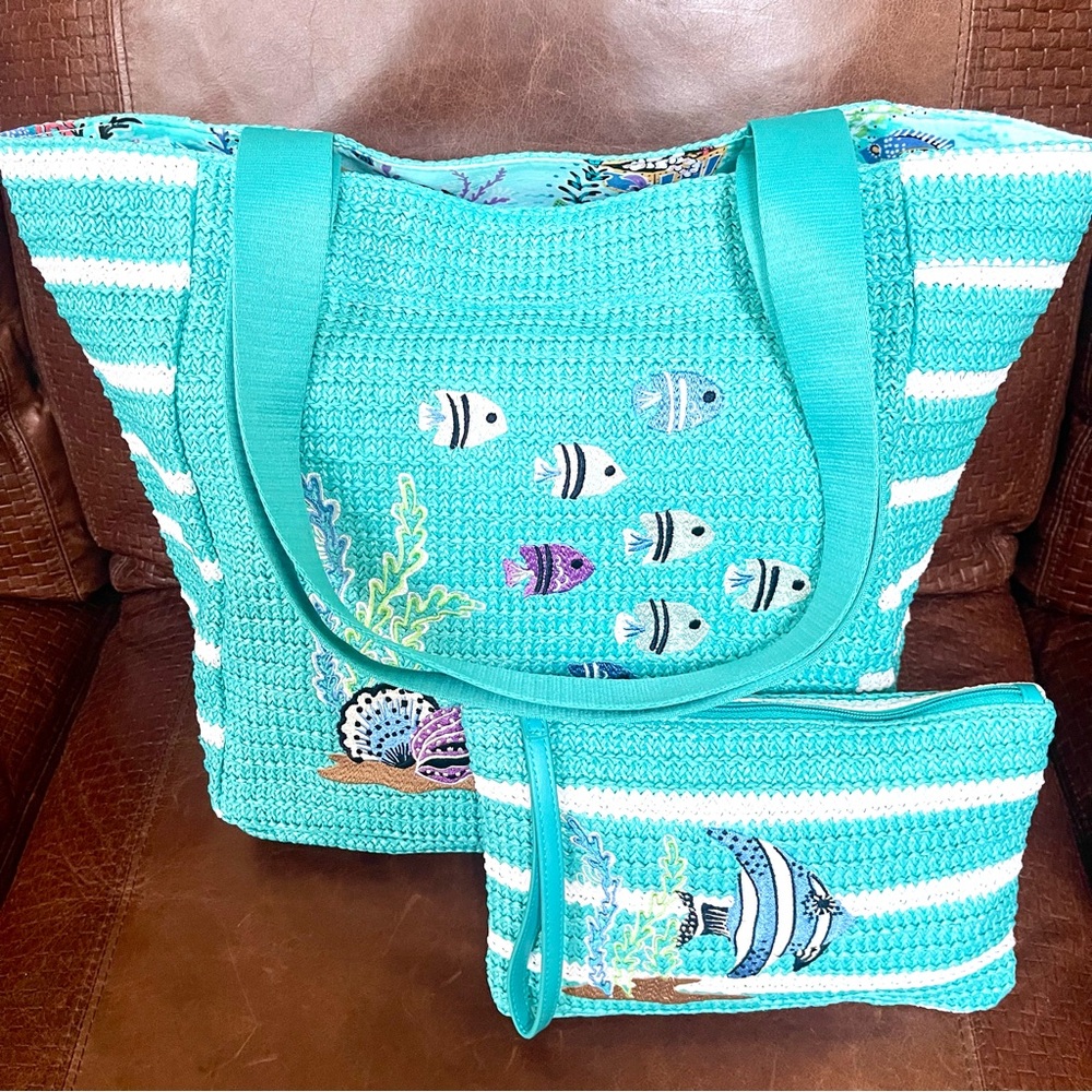 Vera Bradley Set Of Crochet Straw Tote Bag And Zippered Wristlet Pouch Bag - Picture 8 of 14
